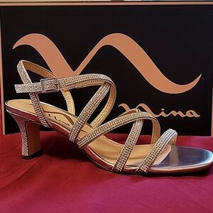 Nina Bloom Sandal silver